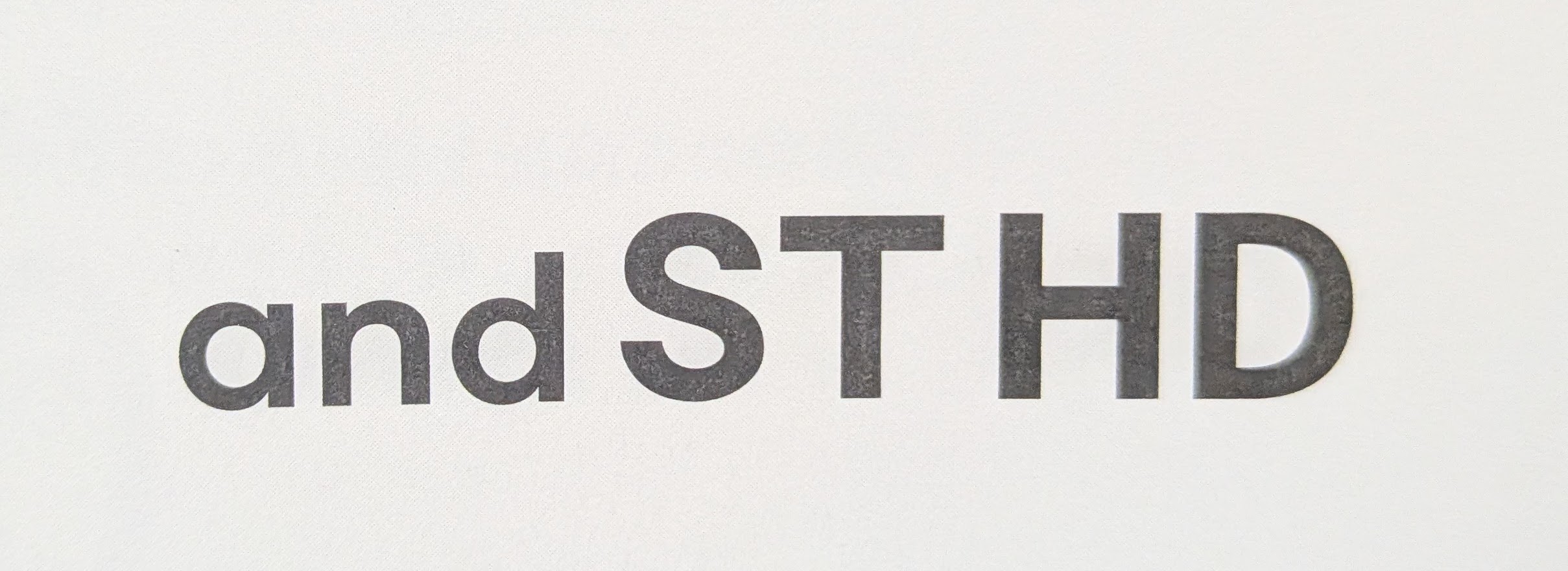 andST HDの文字